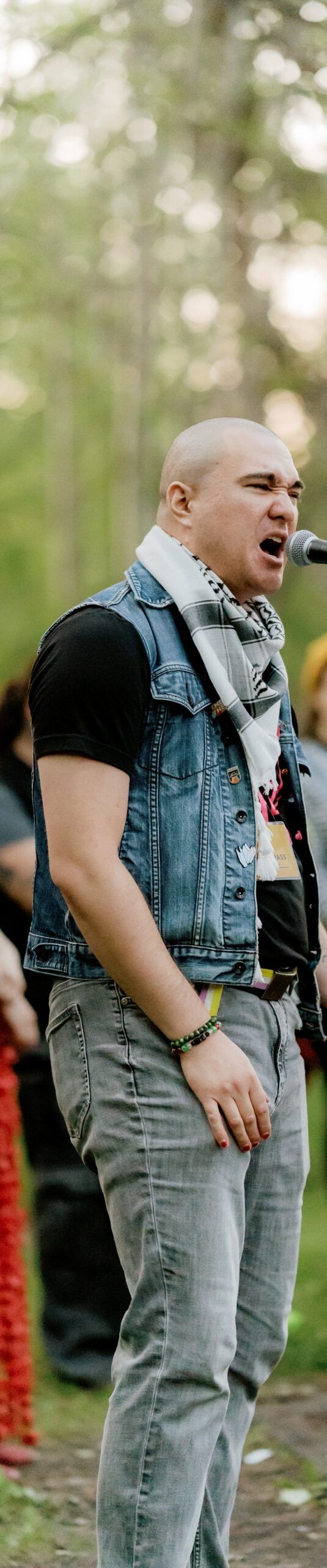 Another action shot from Philip Hackborn’s performance at the Found Fest 2024 presentation of Madness and other Ghost Stories. Photo credit to Mat Simpson.